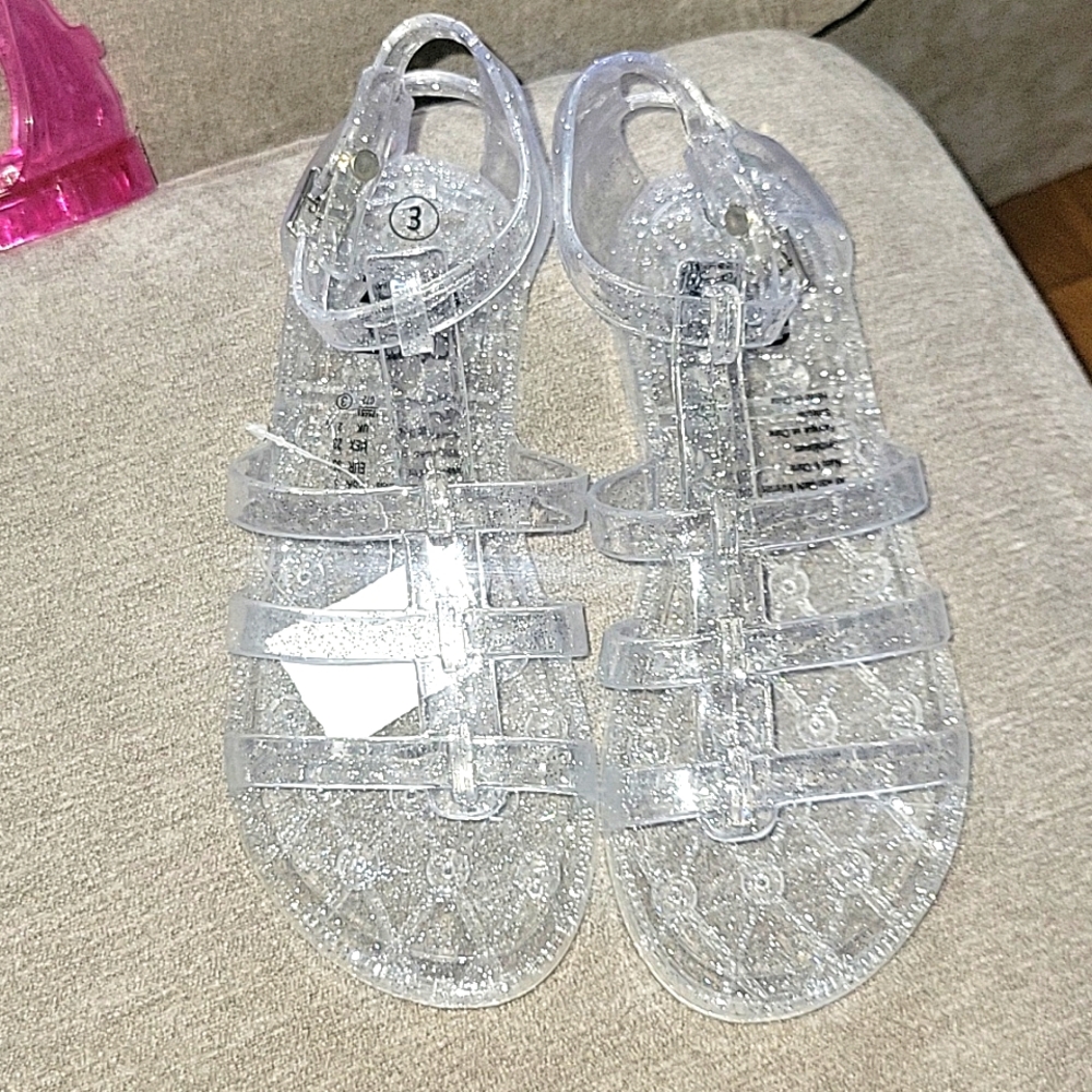 BNWT Zoē & Zac jelly sandals Size 3 clear glitter